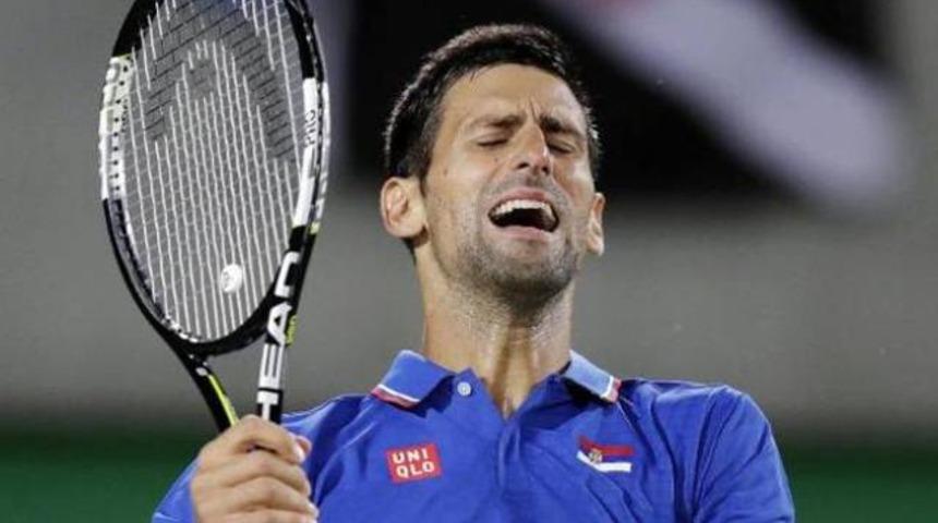 Djokovic çeyrek finalde elendi