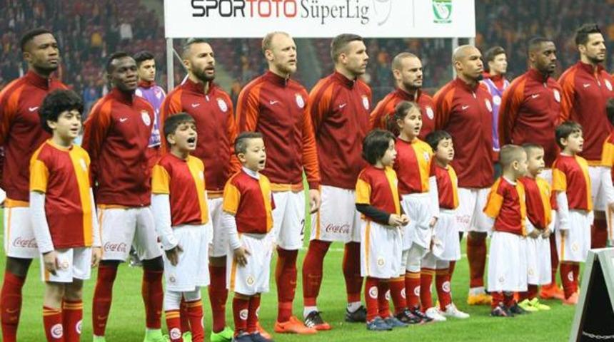 Podolski sonrası Galatasasay'da vedalar gelecek