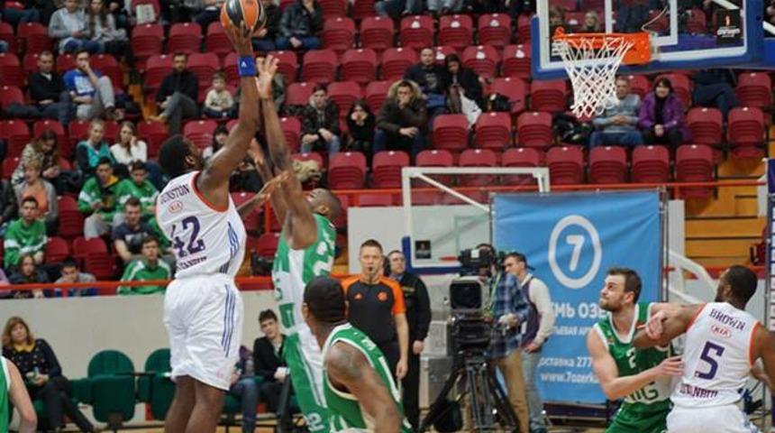 UNICS Kazan 92 - 99 Anadolu Efes