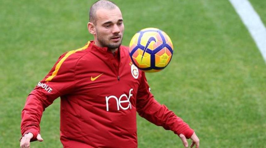 Galatasaray'da Wesley Sneijder kızgın