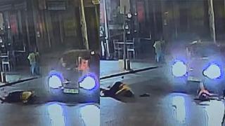 Anne ve kızına otomobilin çarptığı kaza kamerada