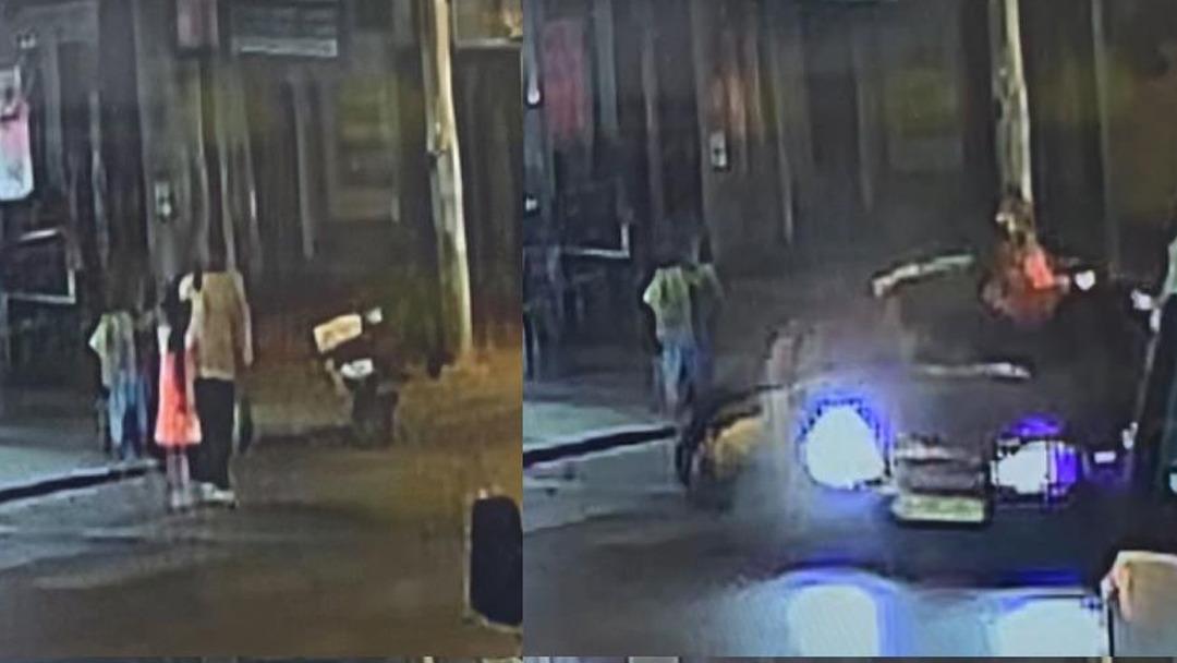 Anne ve kızına otomobilin çarptığı kaza kamerada 1