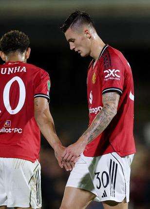 Manchester United herkesi şoke etti! Lig kupası'nda 4. lig takımına elendiler