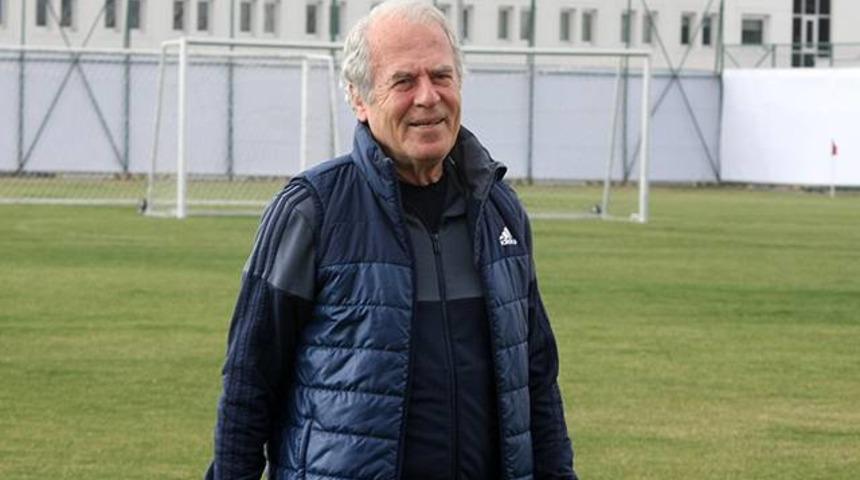 Mustafa Denizli'den TFF başkanlığı sinyali