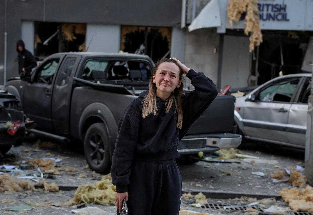 Kiev de  Kinjal  kabusu: Ateşkes beklenirken  en büyük ikinci hava saldırısı ... 629 İHA ve füzeyle hedef aldılar 10