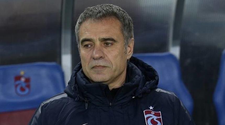 Ersun Yanal, 7 futbolcuyla yolların ayrılmasını istedi