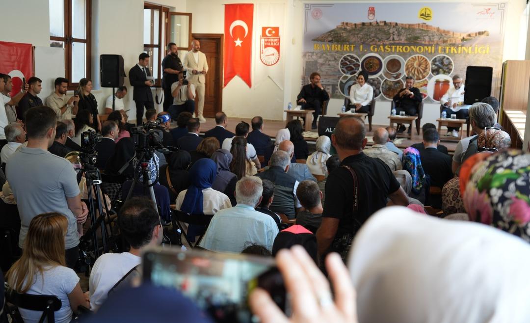 Bayburt’ta yöresel lezzetler görücüye çıktı:  1. Gastronomi Etkinliği  yoğun ilgi gördü 5