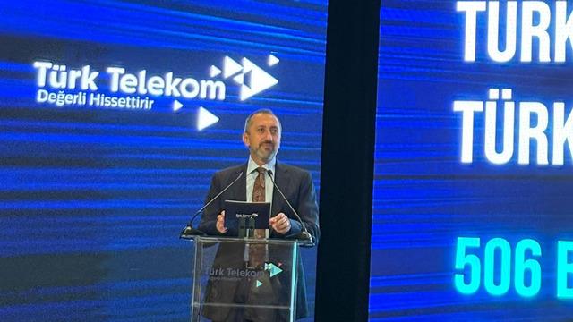 Türk Telekom CEO'su Ümit Önal 'Çok önemli bir gün' diyerek duyurdu 'Türkiye ekonomisine 20 milyar dolar katkı sağlayacağız'