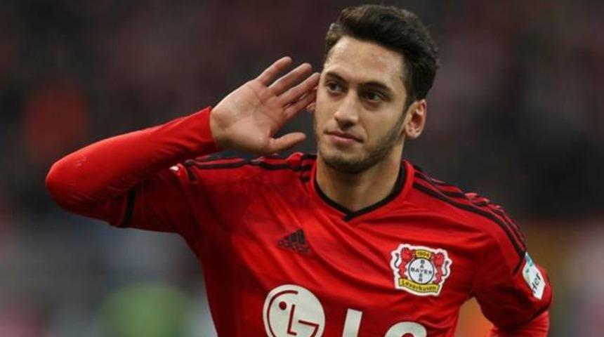 Hakan &Ccedil;alhanoğlu'na &ccedil;ılgın teklif! 150 milyon...