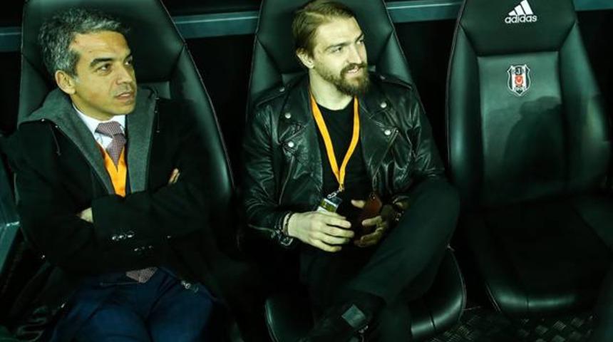 Caner Erkin yerinde duramadı