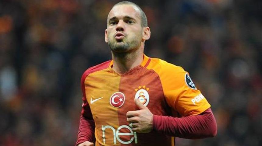 Galatasaraylı Sneijder'dan ayrılık a&ccedil;ıklaması