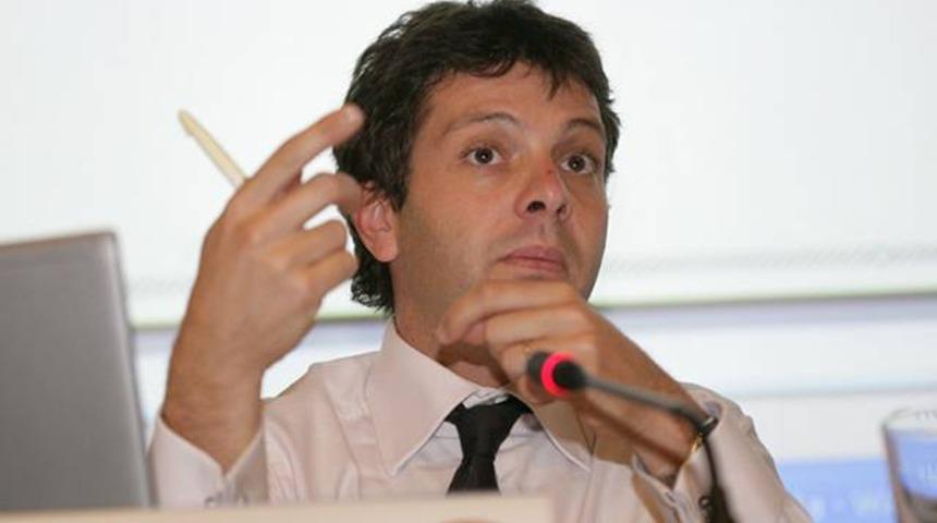 Andrea Traverso: 'T&uuml;rk kul&uuml;plerinin 200 milyon avro borcu var'