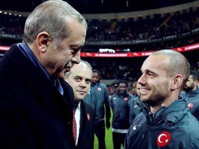 Recep Tayyip Erdoğan'dan Sneijder'e övgü!