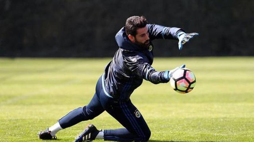 Fenerbahçe'de Volkan Demirel sevinci!