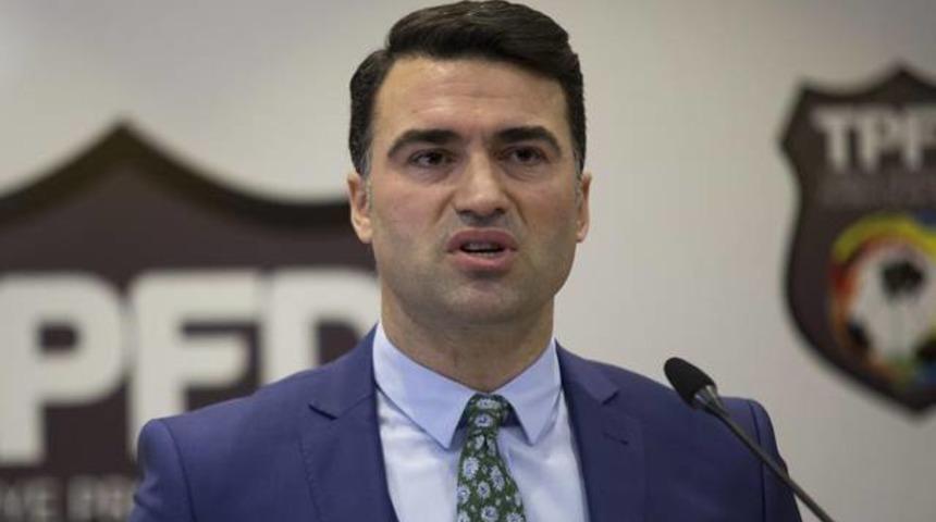 Hakan &Uuml;nsal: Bu &uuml;lkeden ka&ccedil;arak su&ccedil;larını kabul ettiler!