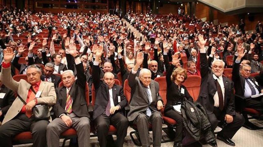 Galatasaray'da bir istifa daha