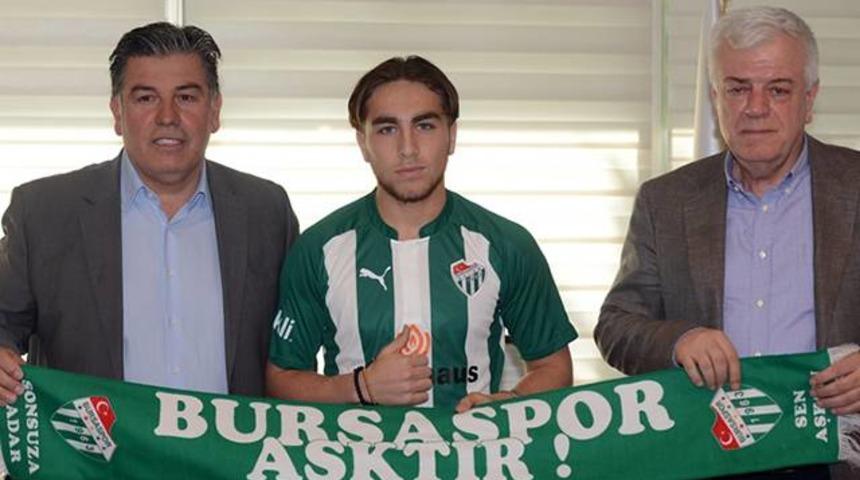 Ozan K&ouml;kc&uuml; Bursaspor'da!