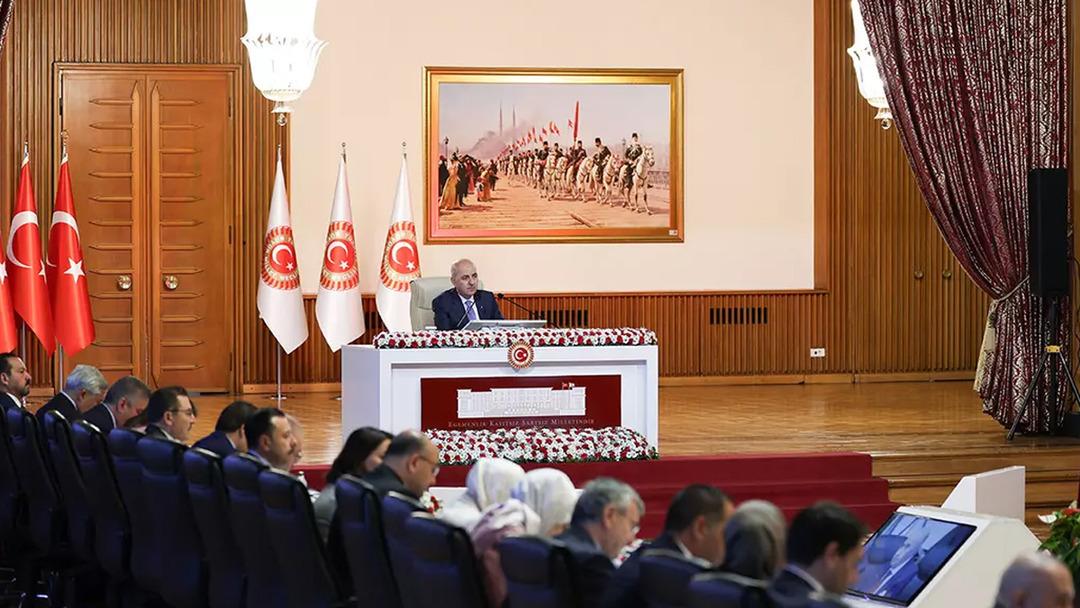 Kırmızı çizgiler vurgusu! Binali Yıldırım dan dikkat çeken çıkış: "Vatandaşlık tanımı gözden geçirilmeli" 1