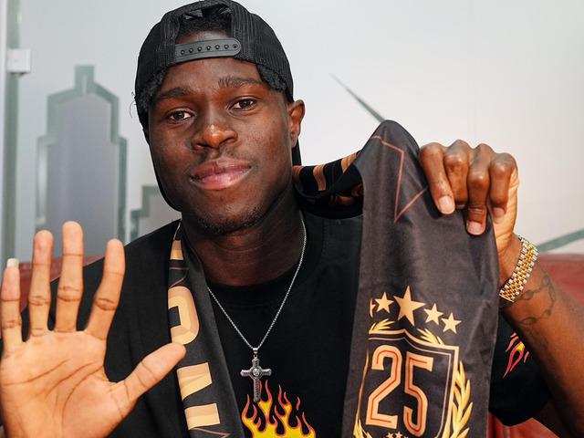 Galatasaray'ın Wilfried Singo transferini Türk futbol tarihine geçti!