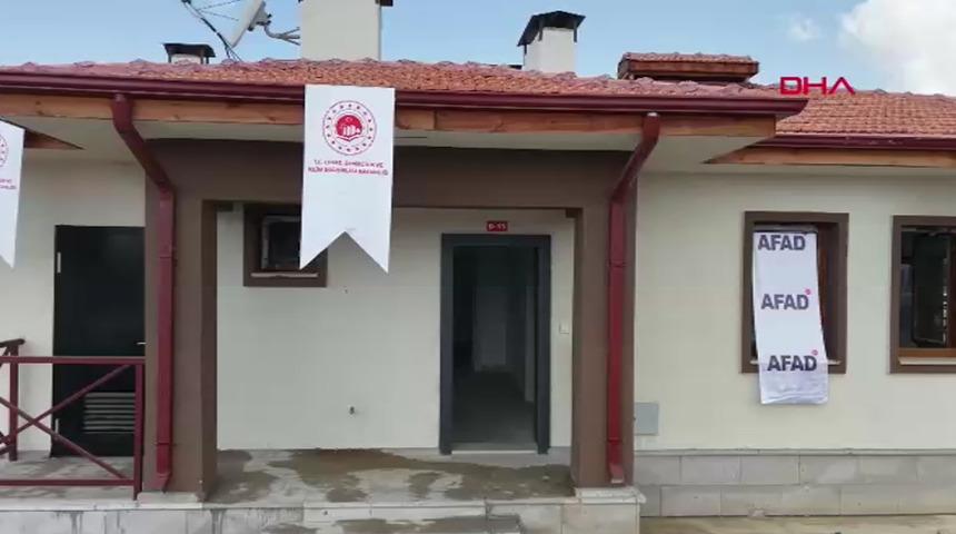 Osmaniye’de deprem konutları hak sahiplerine teslim edildi