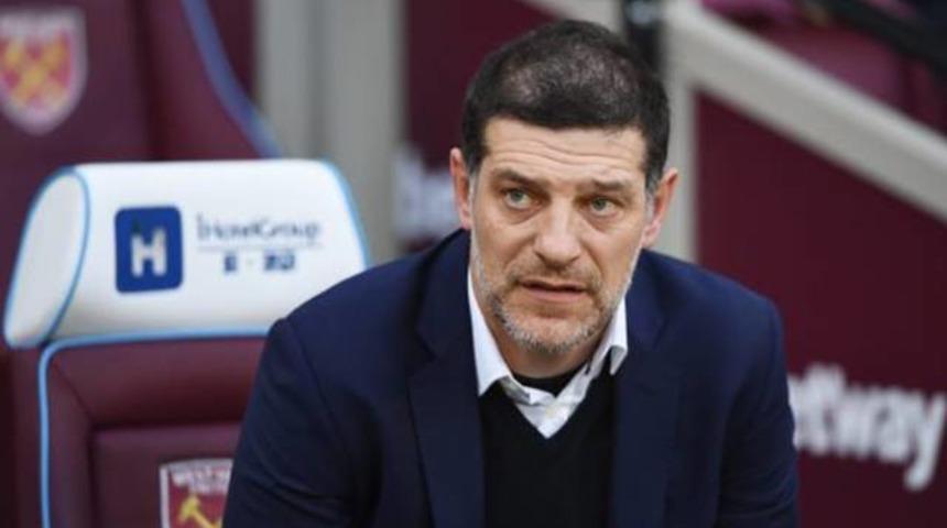 West Ham, Slaven Bilic'i bırakmıyor!