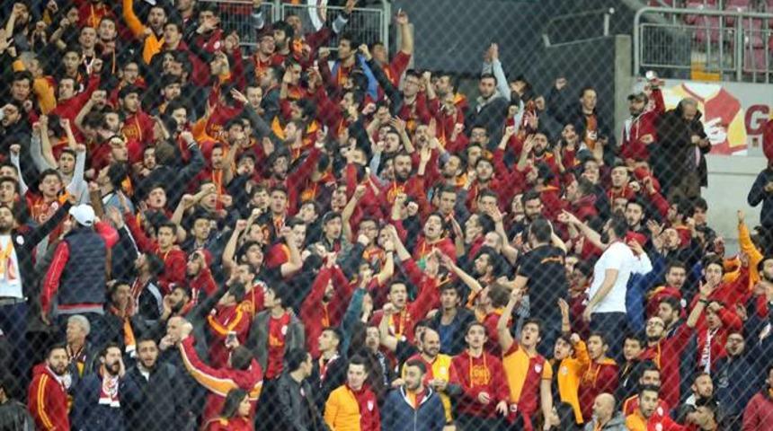 TT Arena'da protesto!