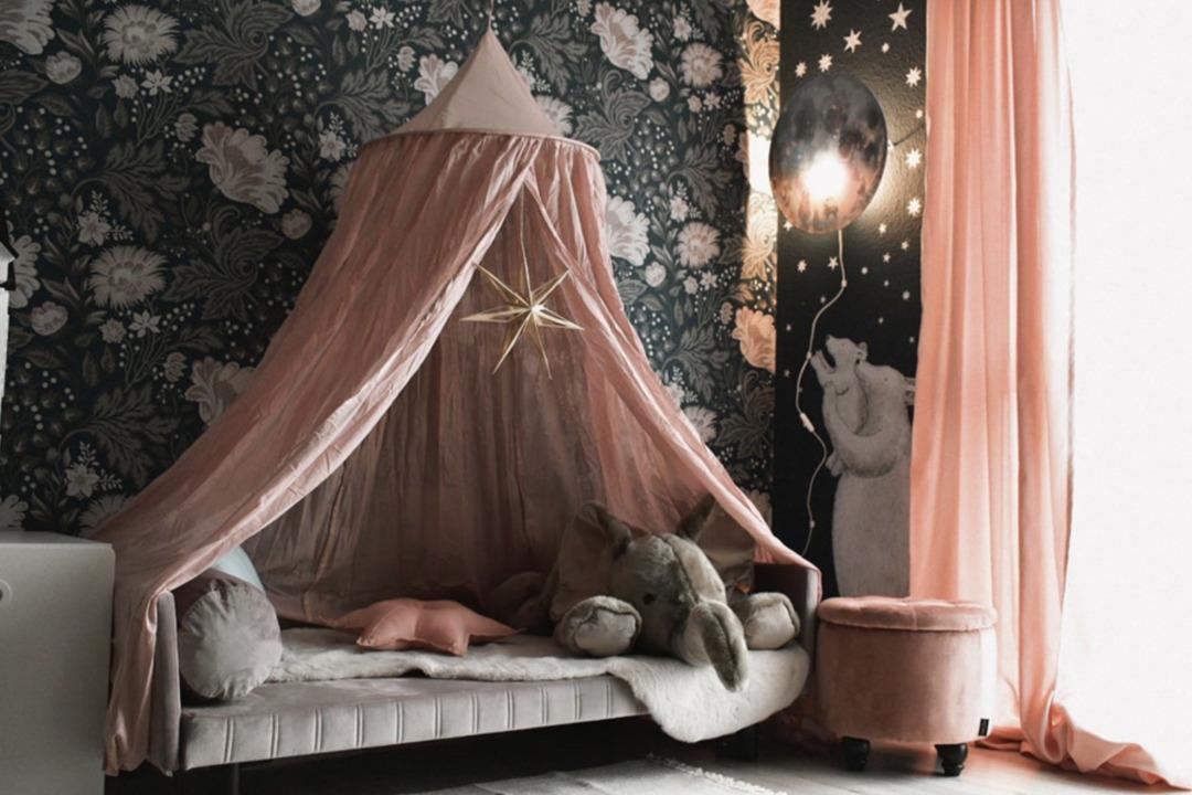 Çocukların odalarını masal diyarını dönüştürmek için DIY önerileri 1