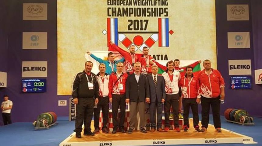 Milli halterciler Avrupa'ya damga vurdu