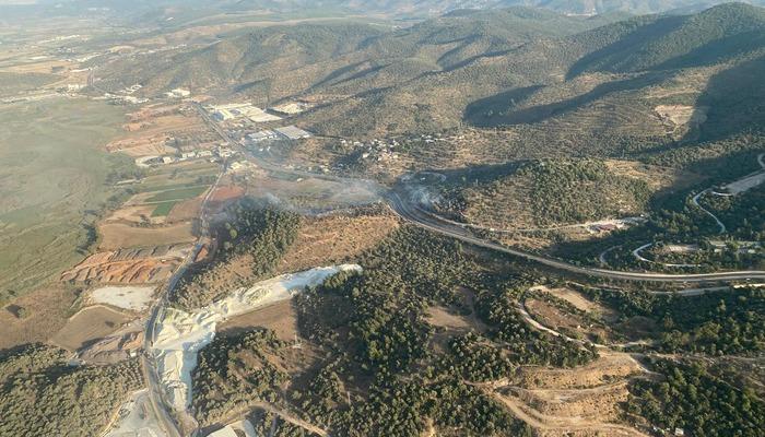 Muğla'da ziraat alanından ormana sıçrayan yangın kontrol altına alındı