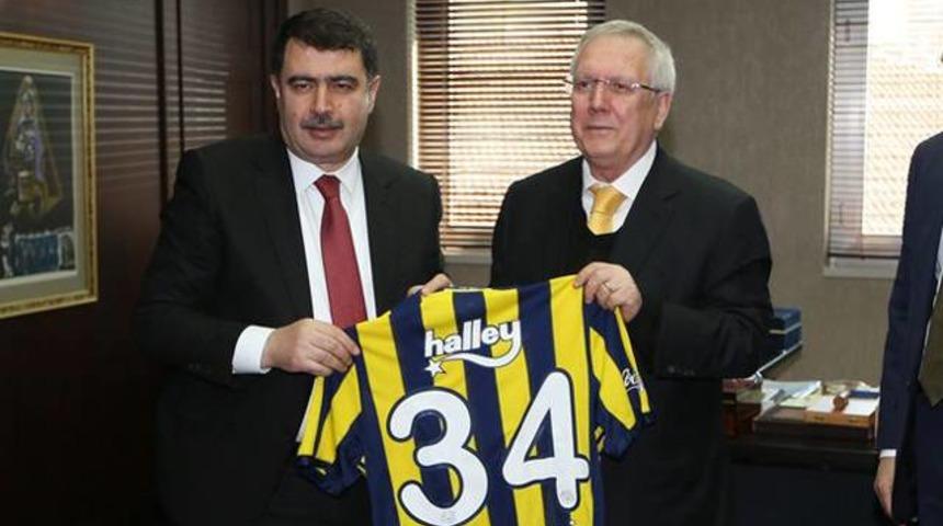 Vali Vasip Şahin&rsquo;den Aziz Yıldırım&rsquo;a ziyaret