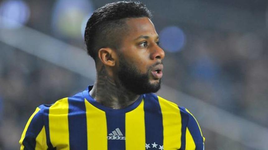 Lens 1 yıl daha Fenerbahçe'de kalacak