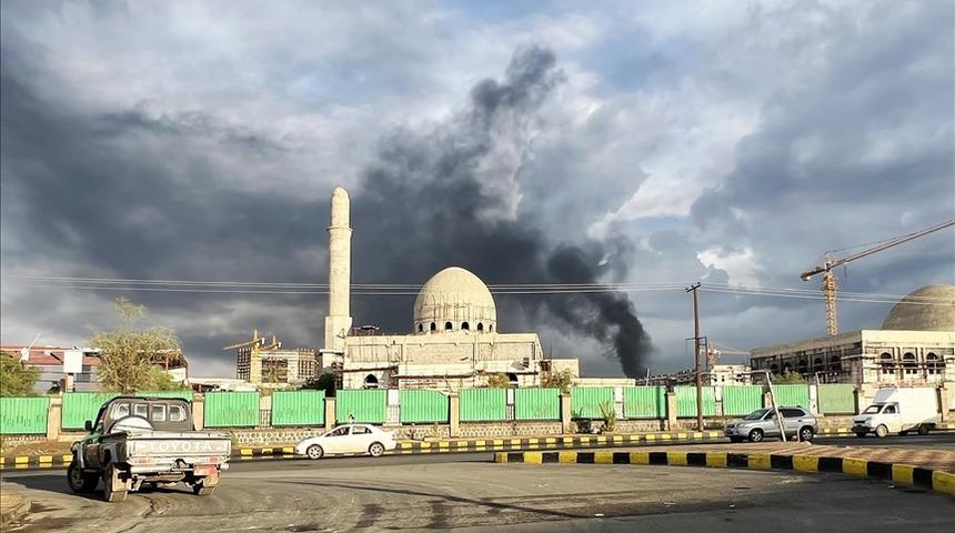 İsrail'den, Yemen'in başkenti Sana'ya hava saldırısı