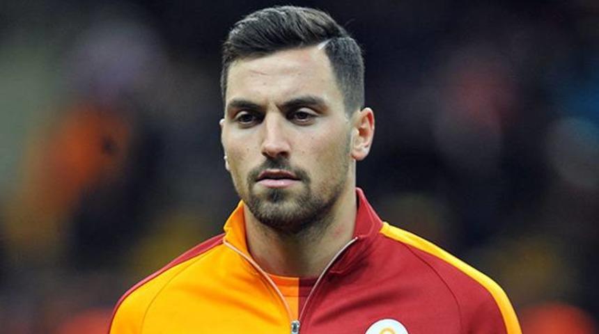 Sinan G&uuml;m&uuml;ş gitmek istiyor