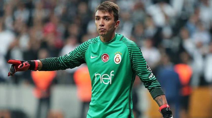 Muslera 5 yıl daha Galatasaray'da