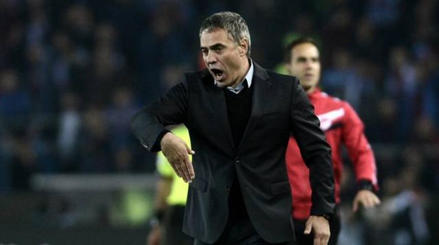 Ersun Yanal: '&Uuml;zg&uuml;n değil, futbol adına mutluyum'