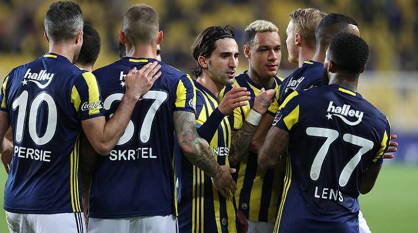 Fenerbah&ccedil;eli yıldızlar g&ouml;r&uuml;c&uuml;ye &ccedil;ıktı! Dev ilgi...