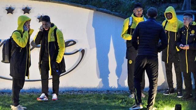 Patlamadan hemen sonra Nuri Şahin ve Emre Mor...