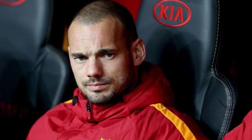 Fenerbah&ccedil;e'den Sneijder bombası!