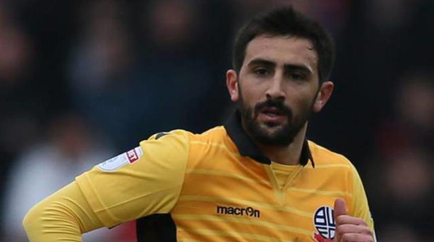 Jem Karacan'a 1 aylık s&ouml;zleşme