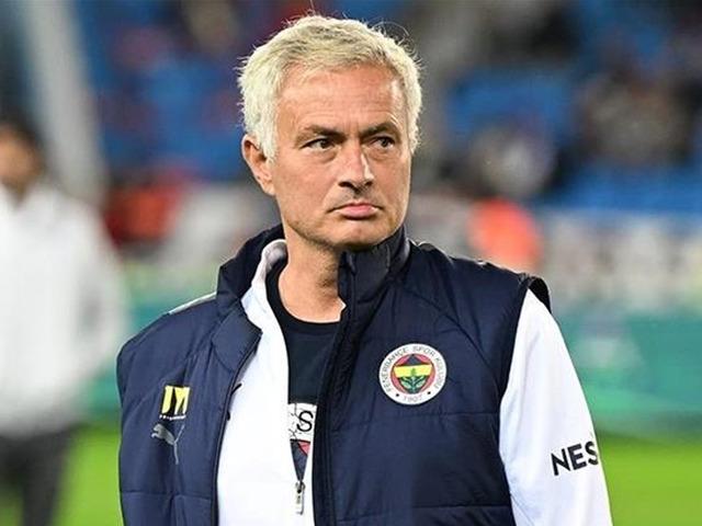 Mourinho F.Bahçe'den ayrıldı! Hisselerden ilk tepki