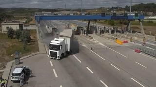 Gişelerdeki feci kazada tır, jandarma aracına çarpmıştı! Bakan Yerlikaya duyurdu... Tırdan uyuşturucu madde çıktı