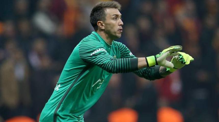 Fenerbah&ccedil;e'nin Muslera planı