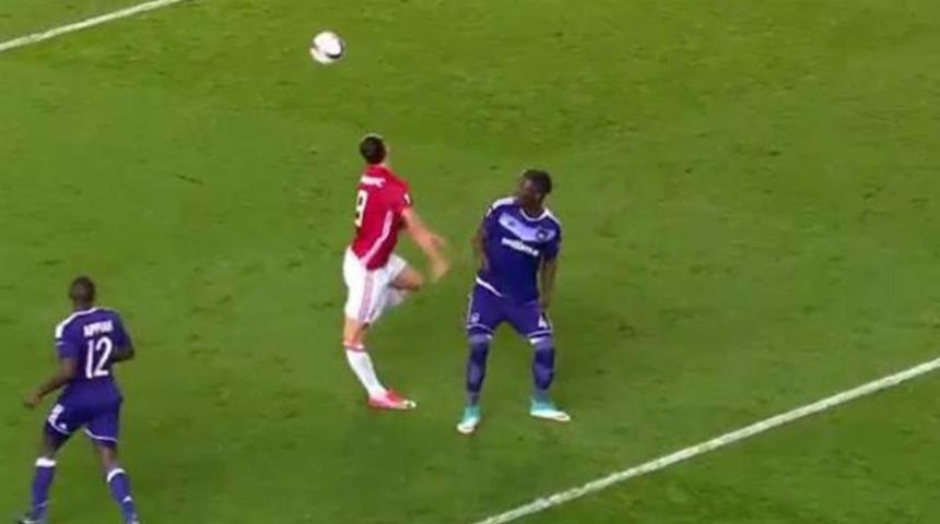 Zlatan Ibrahimovic'in korkutan g&ouml;r&uuml;nt&uuml;s&uuml;