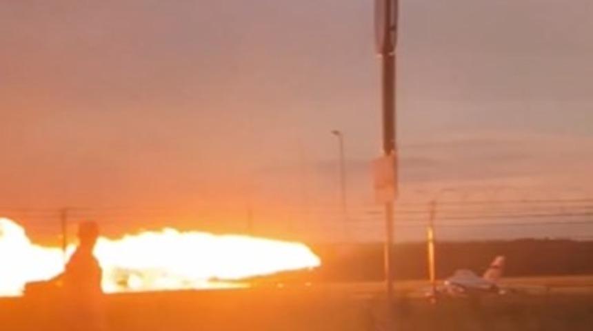 Polonya'da hava gösterisi provasında F-16 savaş uçağı düştü