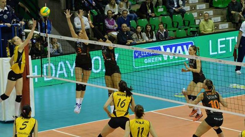 VakıfBank Şampiyonlar Ligi'nde finalde!