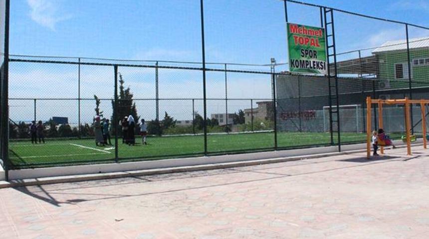 Mehmet Topal Suriyeli &ccedil;ocuklar i&ccedil;in tesis a&ccedil;tı