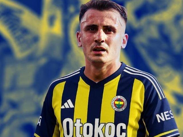 Fenerbahçe Kerem Aktürkoğlu'nu resmen transfer etti! Yıldız futbolcunun ardından Benfica ile de anlaşma bitti...