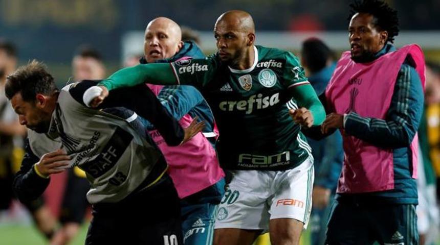 Felipe Melo'ya 3 ma&ccedil; ceza