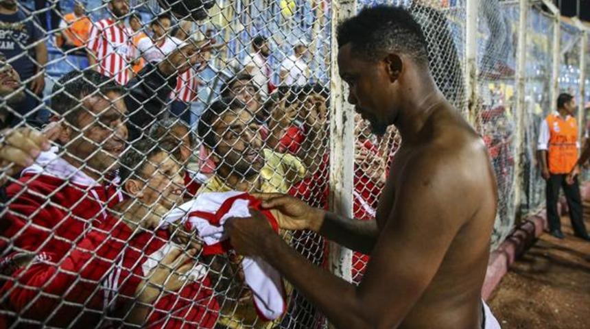 Samuel Eto'o tarih yazdı! Bir ilki başardı