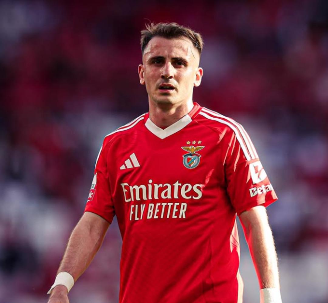 Fenerbahçe’ye gelmeden Galatasaray ı sildi! Kerem Aktürkoğlu ndan dikkat çeken hamle: Hepsini kaldırdı 1